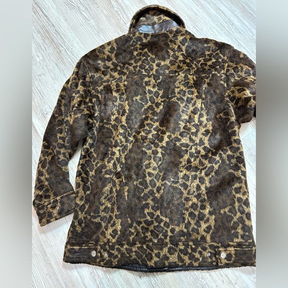 Free People Oversized Leopard Faux Fur/Leather Trucker Jacket Size S - Picture 6 of 8